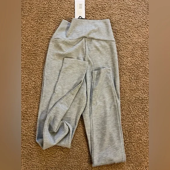 NWT WeWoreWhat Waffle Knit High Rise Leggings Heather Grey Danielle Bernstein XS - Picture 5 of 7